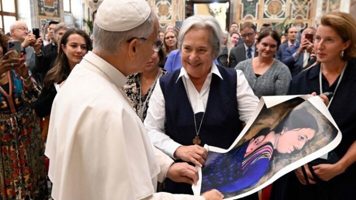 Đức Thánh Cha: Người tị nạn và di dân là chứng nhân hy vọng