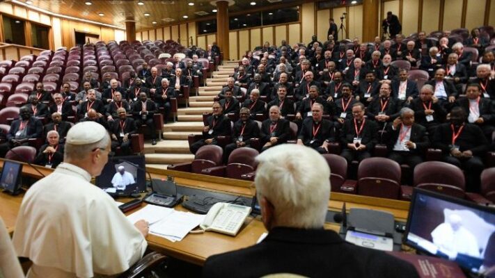 Đức Thánh Cha: nói không với khủng bố và bài Do Thái