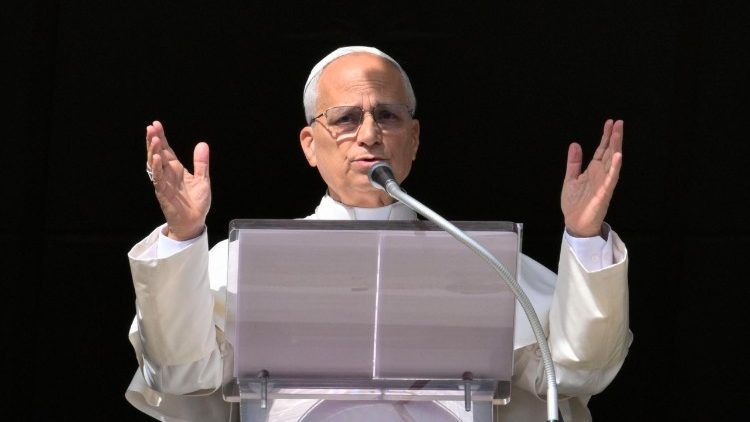 Kinh Truyền Tin (2/11): Cầu nguyện cho các tín hữu đã qua đời